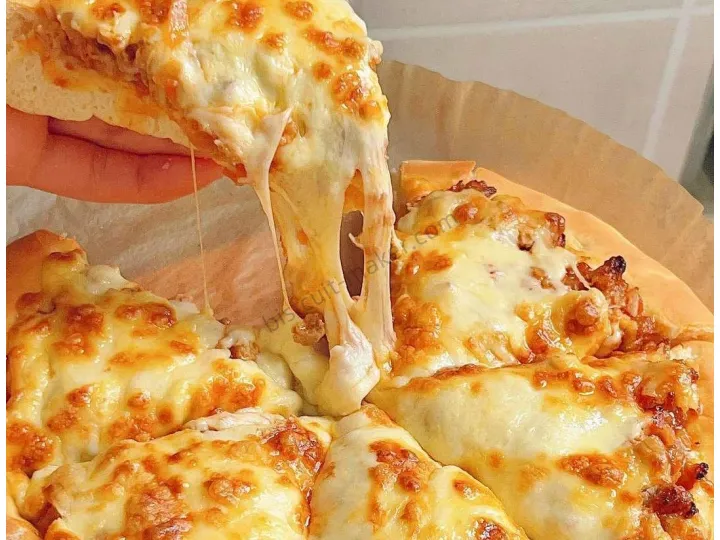 Massudo e saboroso pizza